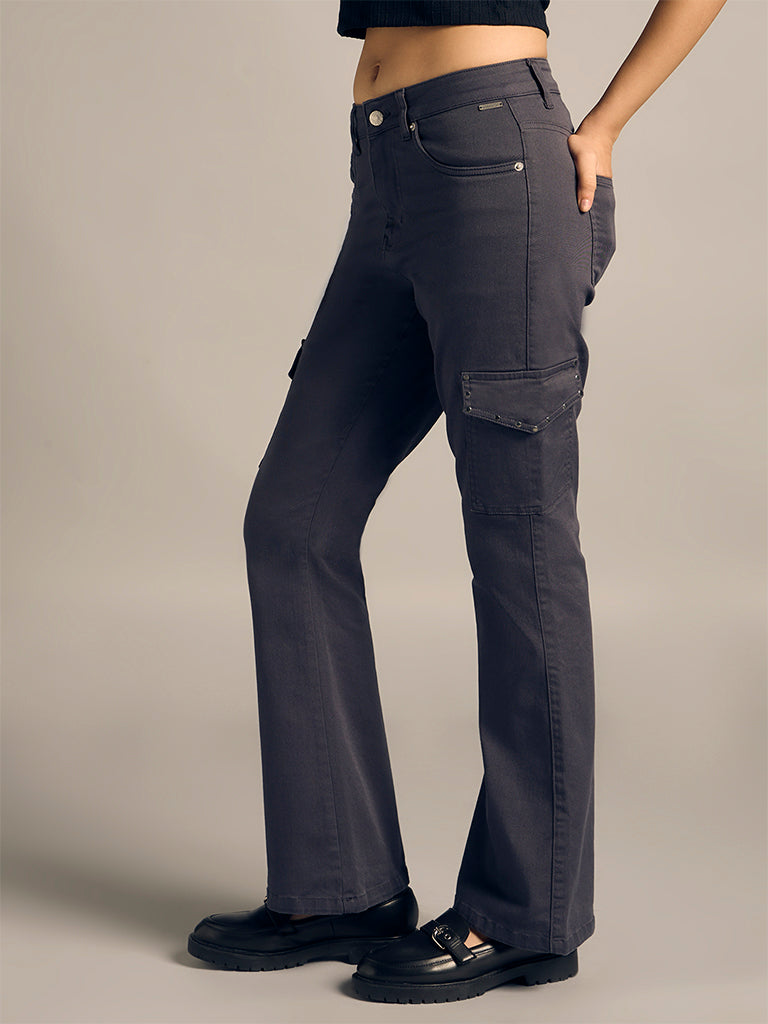 Flared Jeans