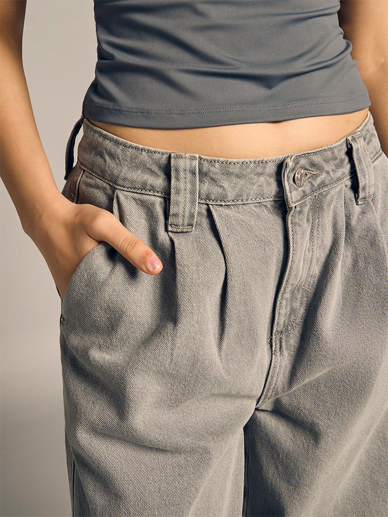 Regular-Fit Faded Jeans