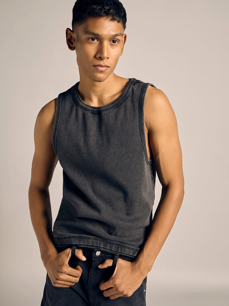 Regular-Fit Vest