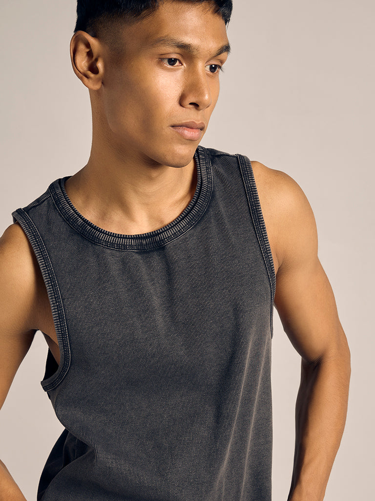 Regular-Fit Vest