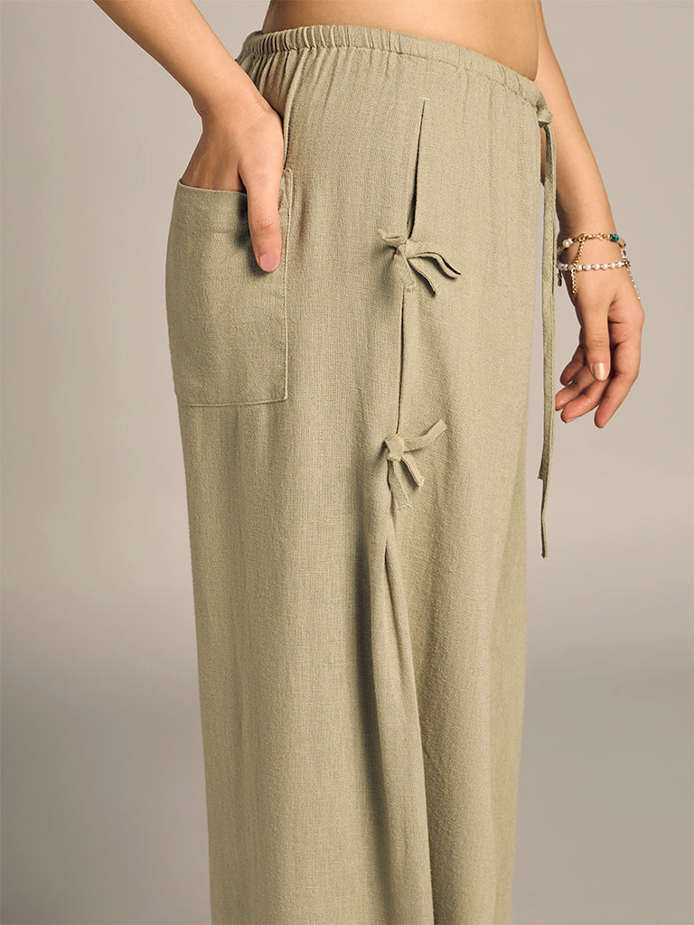 Wide-Leg Pants