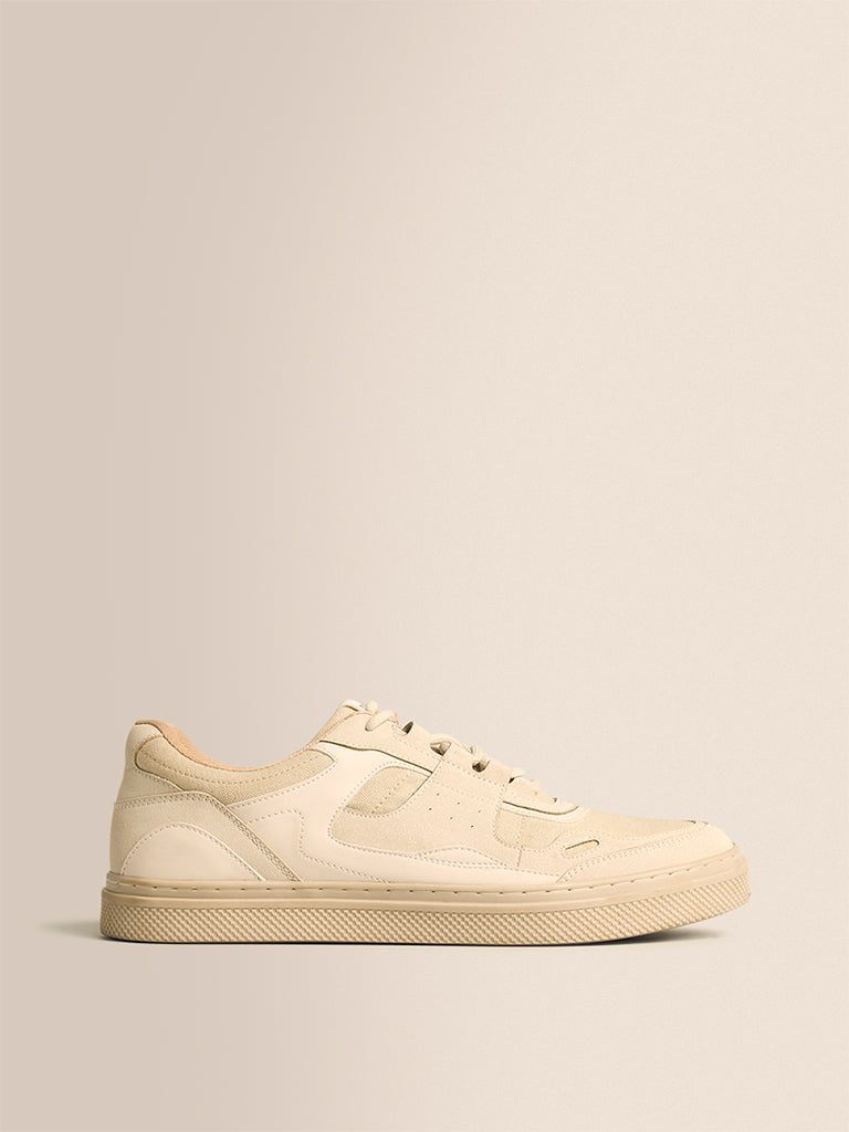Casual Trainers