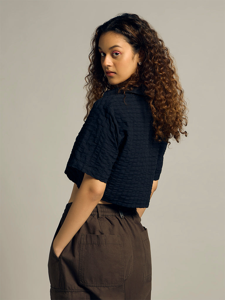 Textured Cropped Shirt