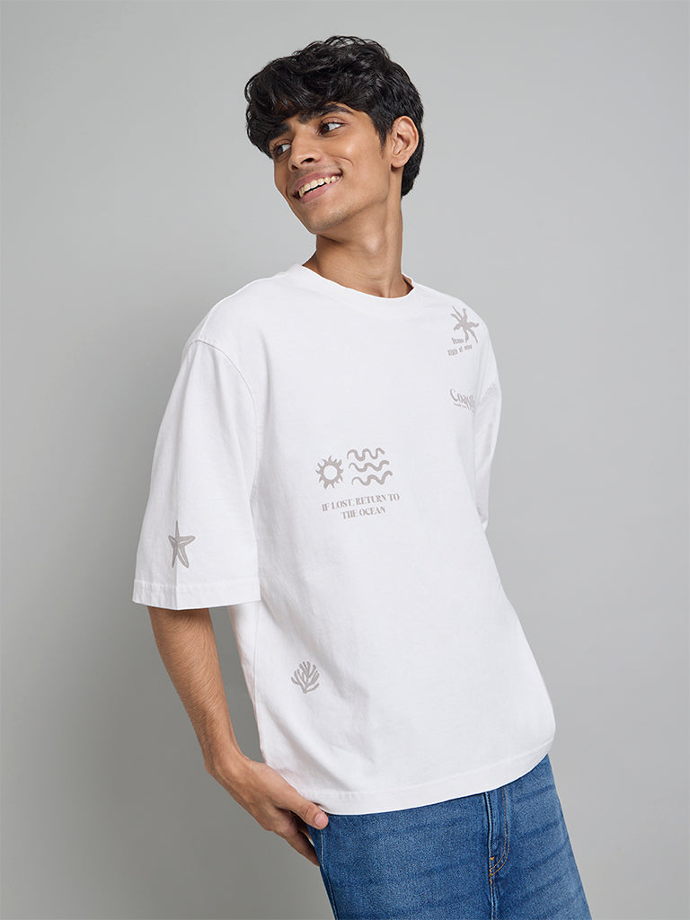 Graphic T-shirt