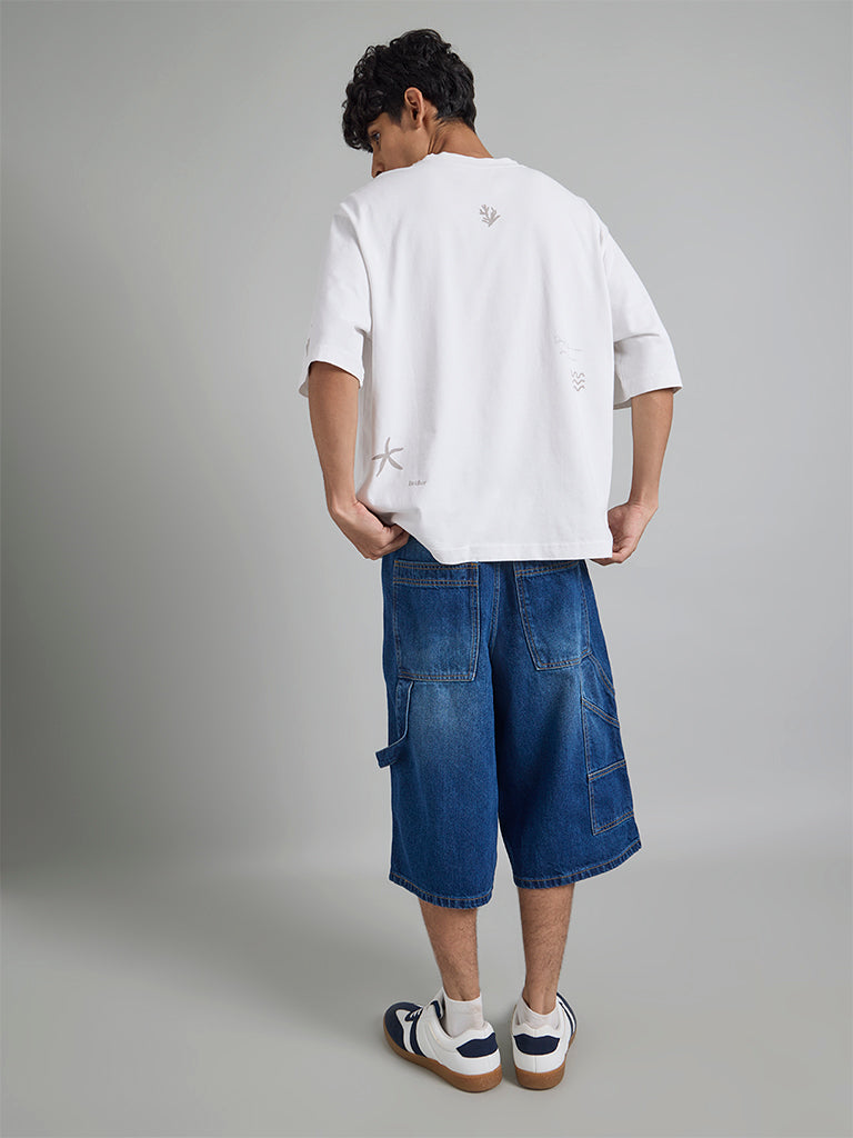 Graphic T-shirt