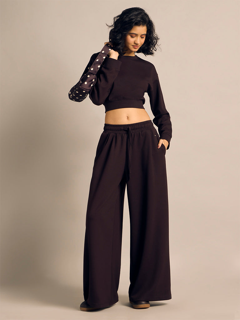 Wide-Leg Jogger Trousers