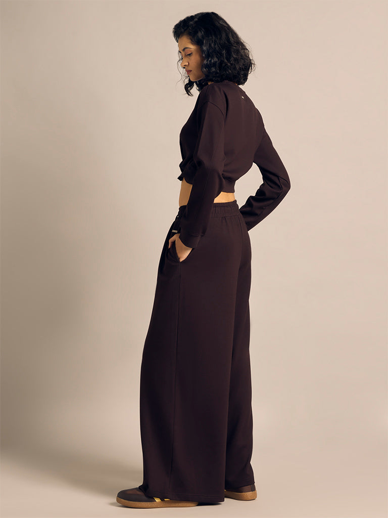 Wide-Leg Jogger Trousers