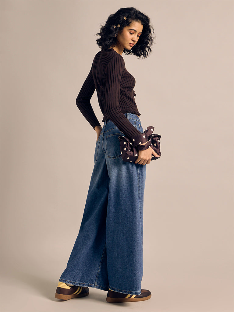 Wide-Leg Jeans