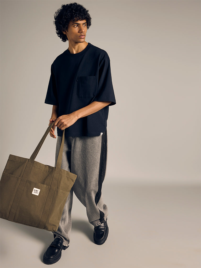 Boxy-Fit T-Shirt