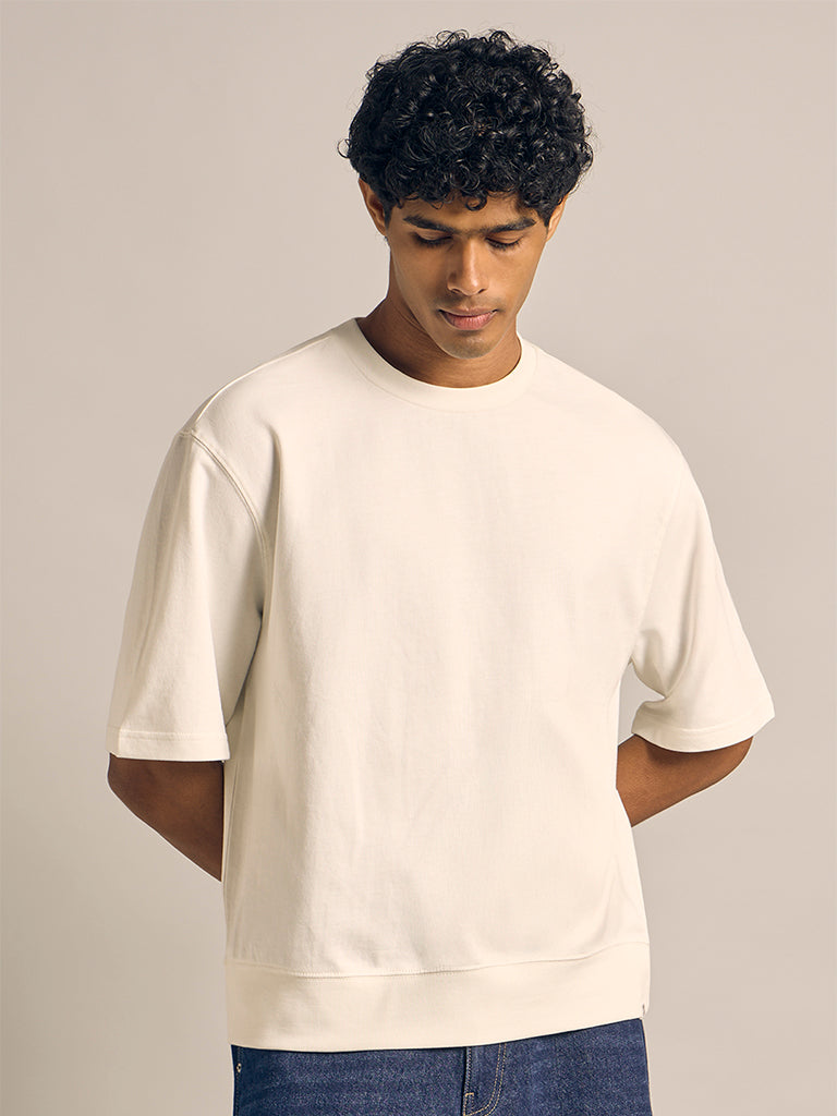 Boxy-Fit T-Shirt