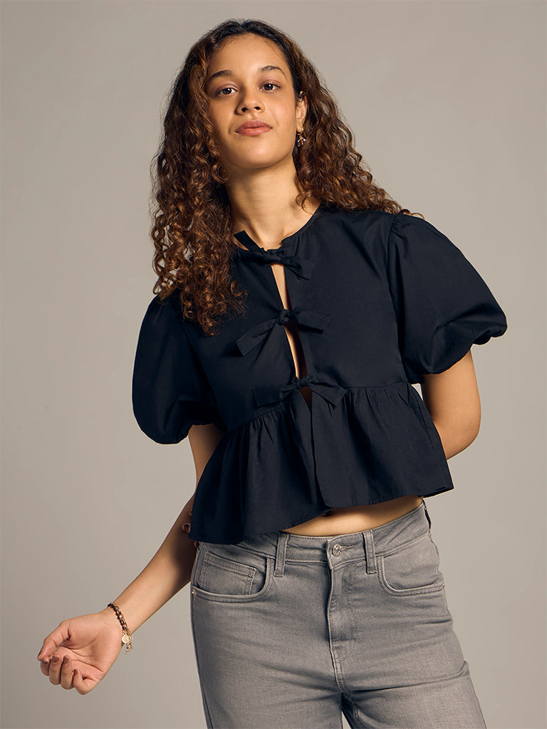 Tie-Up Detail Top