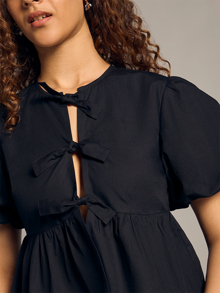 Tie-Up Detail Top