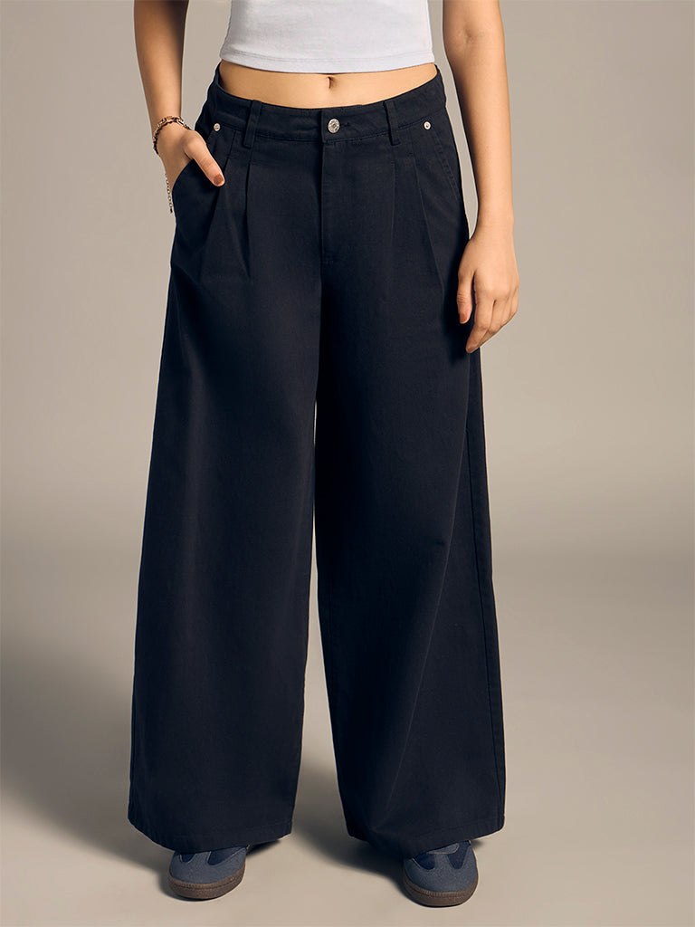 Wide-Leg Pants