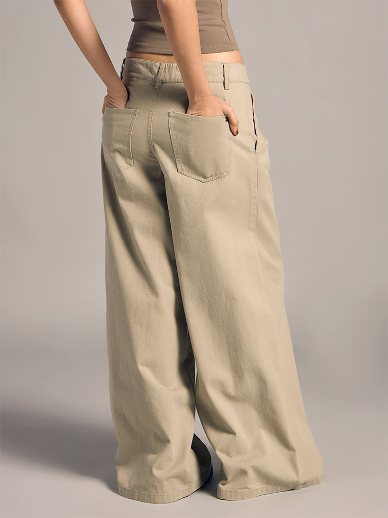 Wide-Leg Trousers