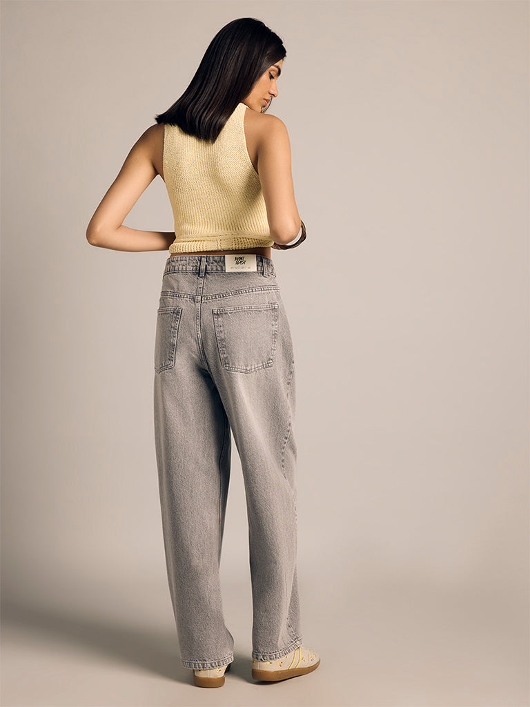 Balloon-Fit Jeans
