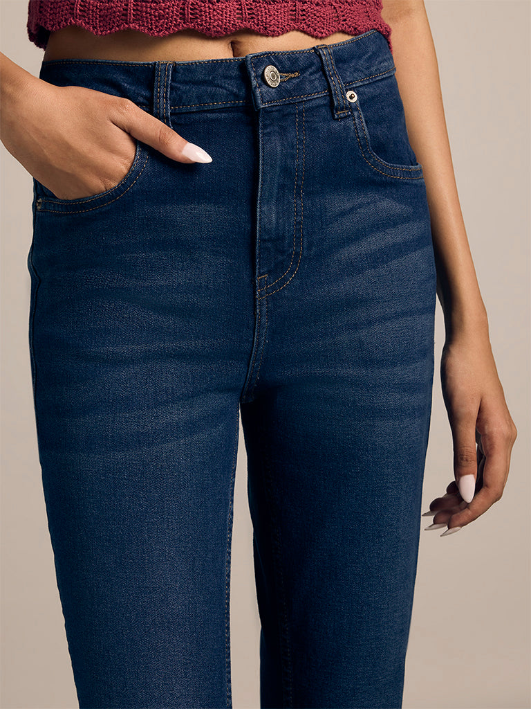 Flared Jeans