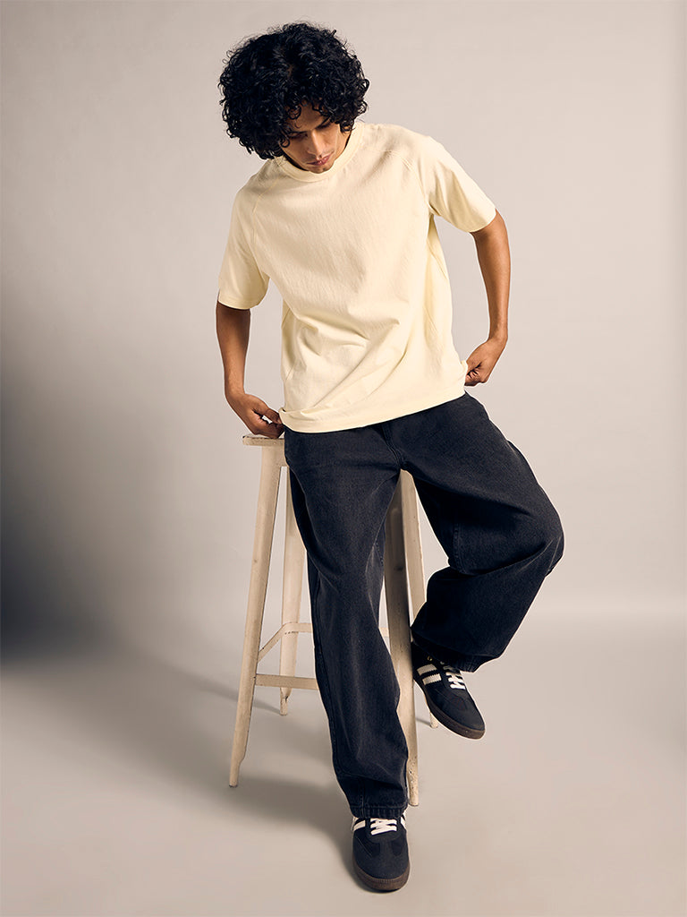 Skater-Fit Jeans