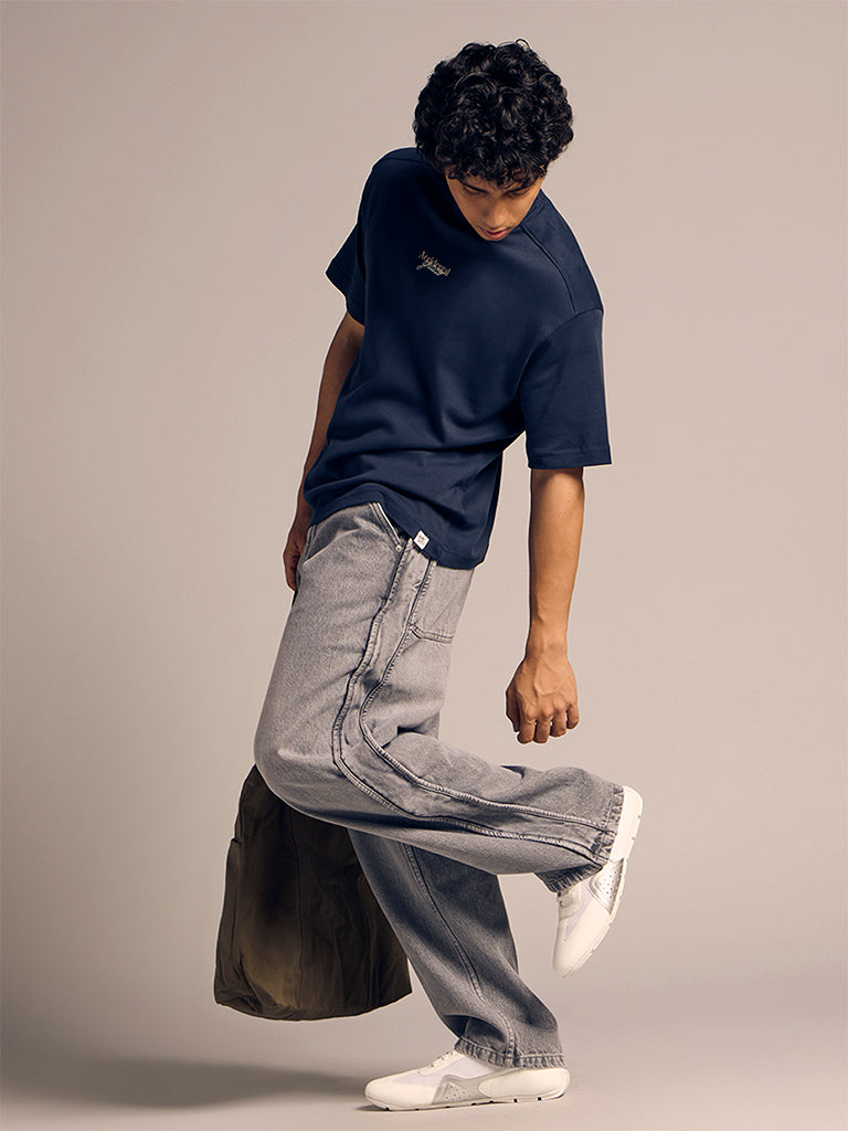 Straight-Fit Jeans