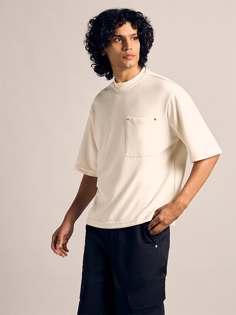 Boxy-Fit T-Shirt