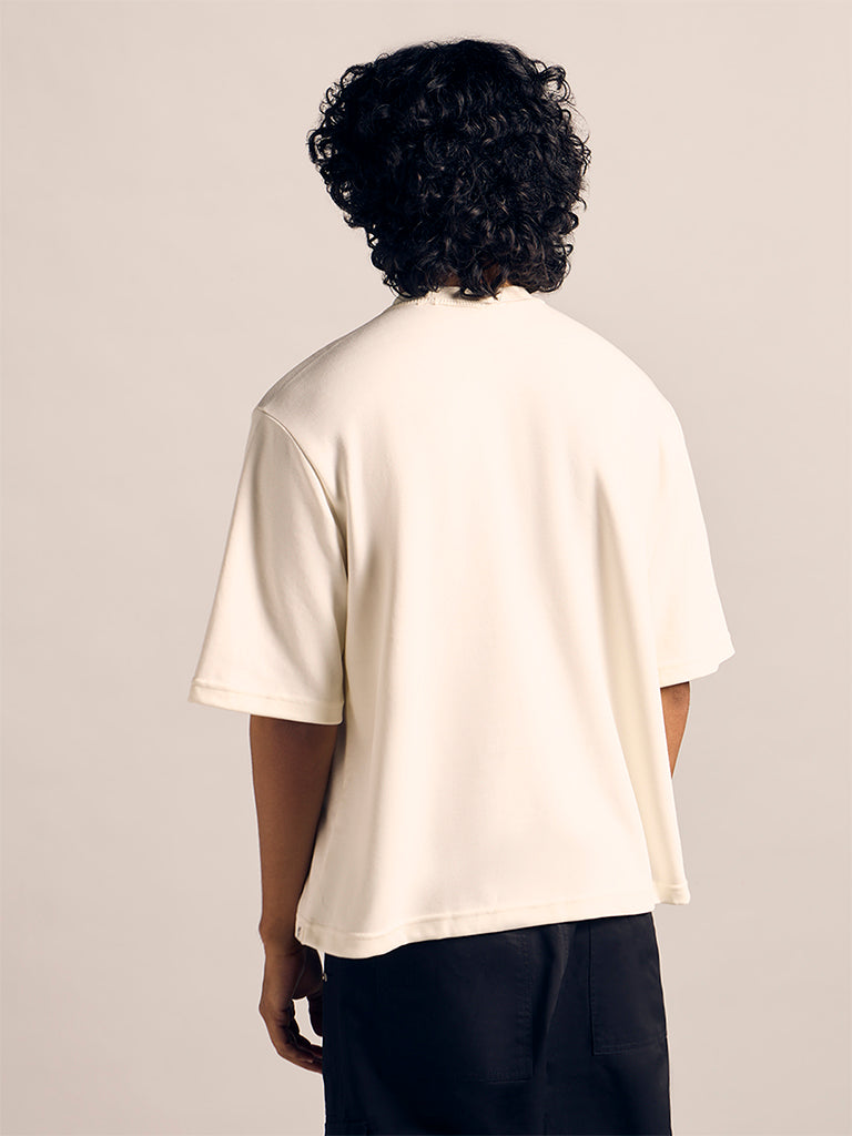 Boxy-Fit T-Shirt