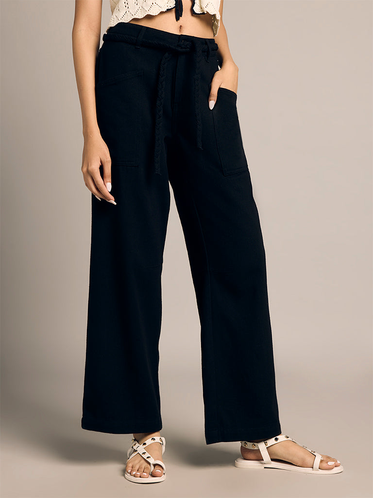 Baggy Pants with Belt