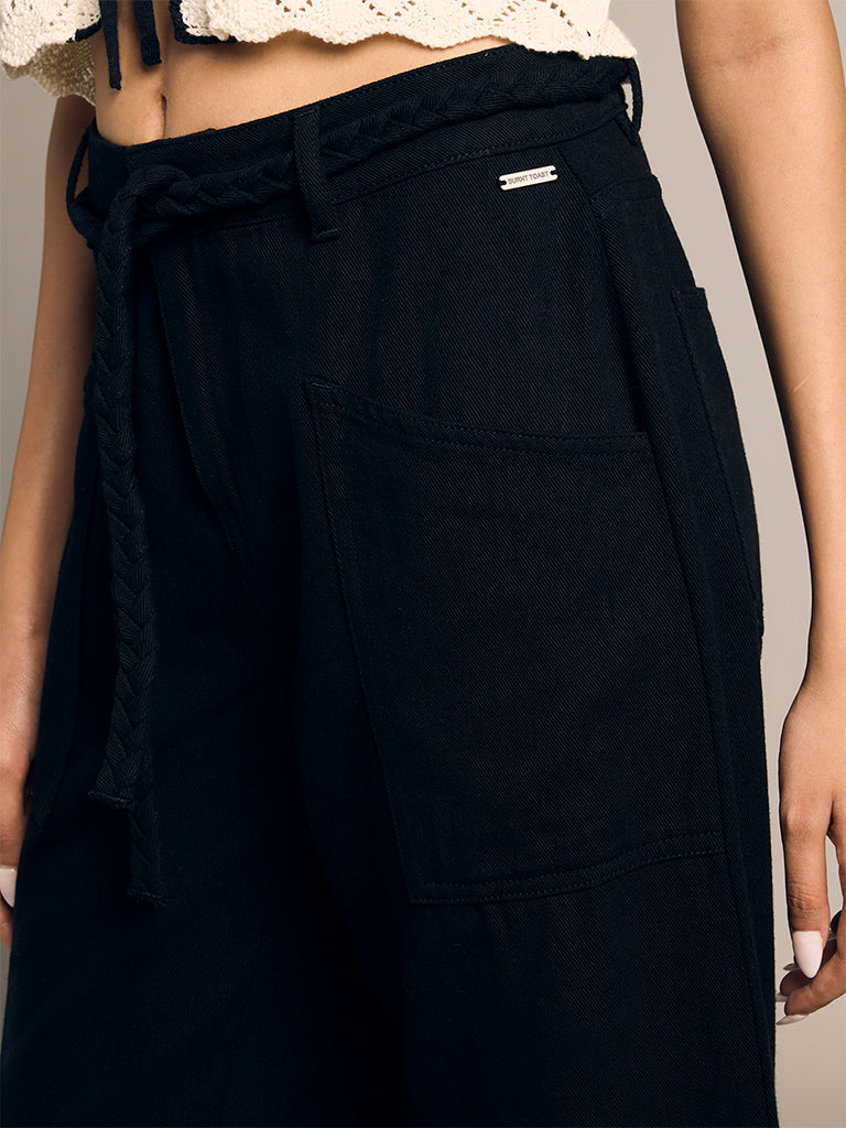 Baggy Pants with Belt