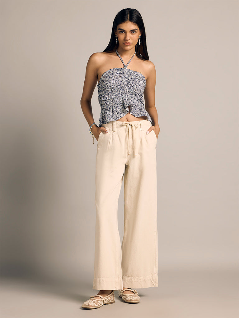 Wide-Leg Jeans