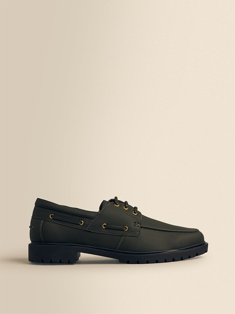 Lace-Up Shoes
