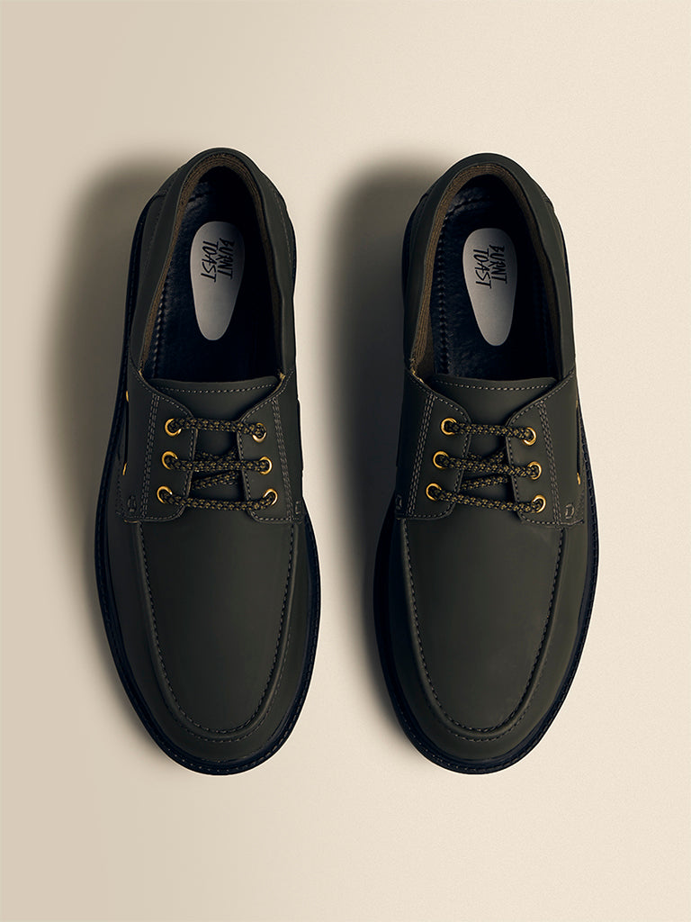 Lace-Up Shoes