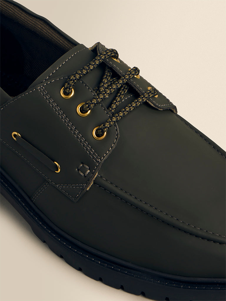 Lace-Up Shoes