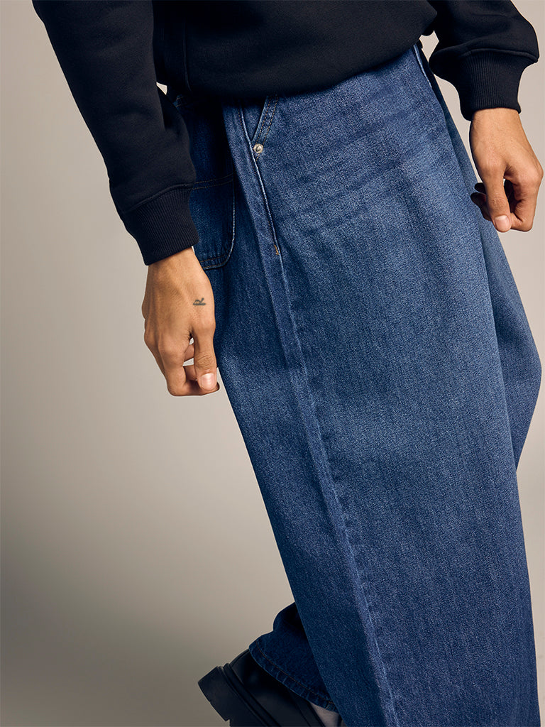 Skater-Fit Jeans