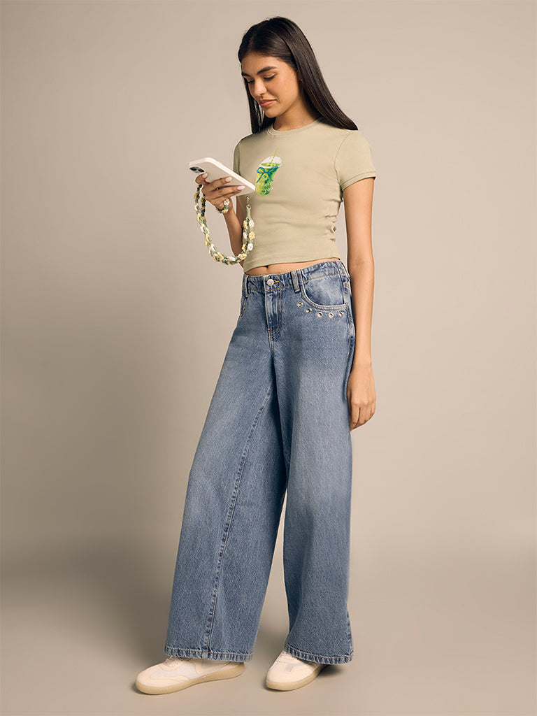 Fitted T-Shirt