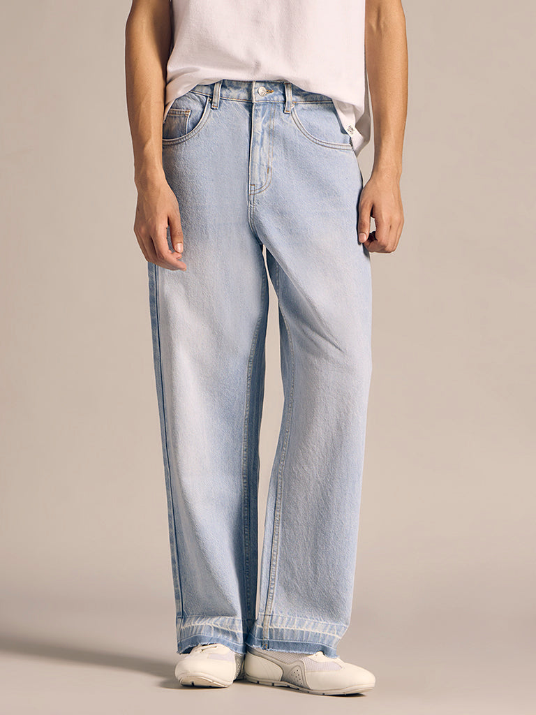 Straight-Fit Jeans