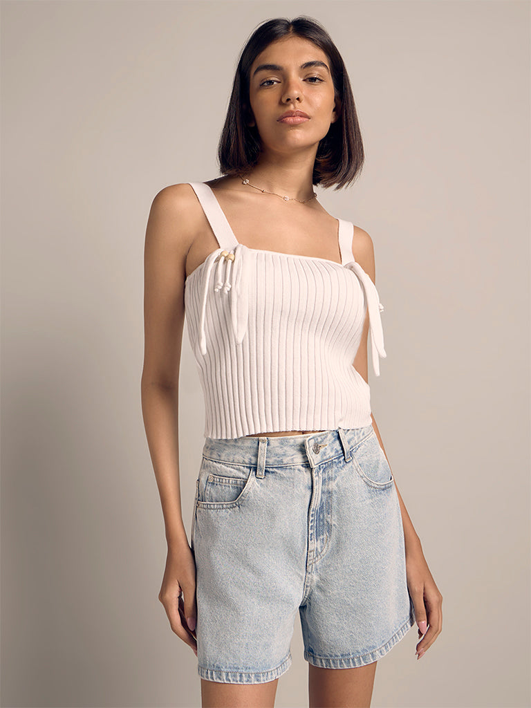 Fitted Ribbed-Textured Top