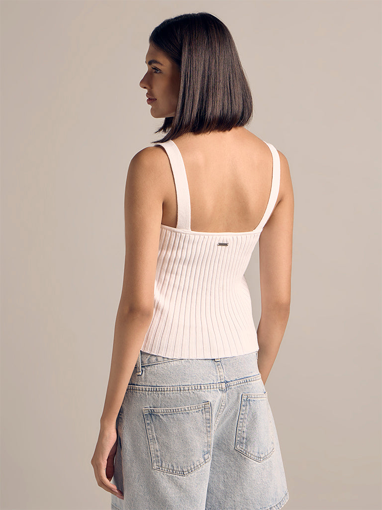 Fitted Ribbed-Textured Top