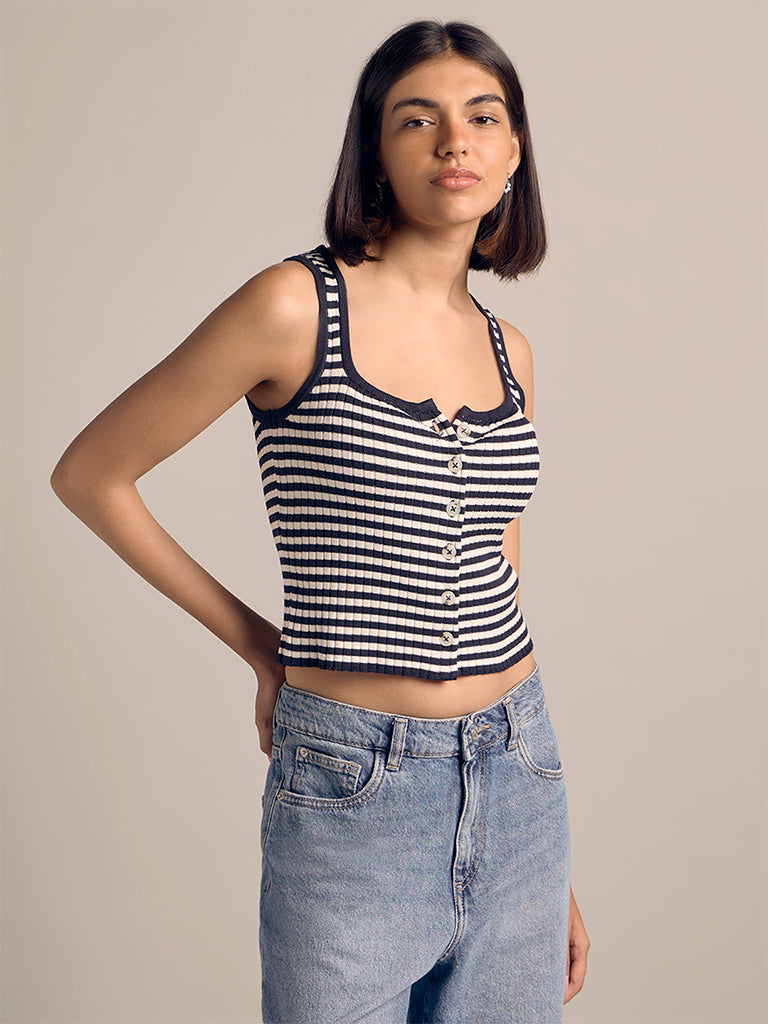 Fitted Striped Top