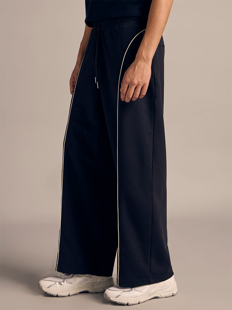Relaxed-Fit Bottoms