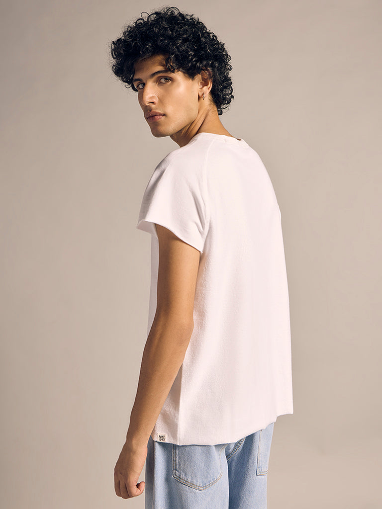 Boxy-Fit T-Shirt