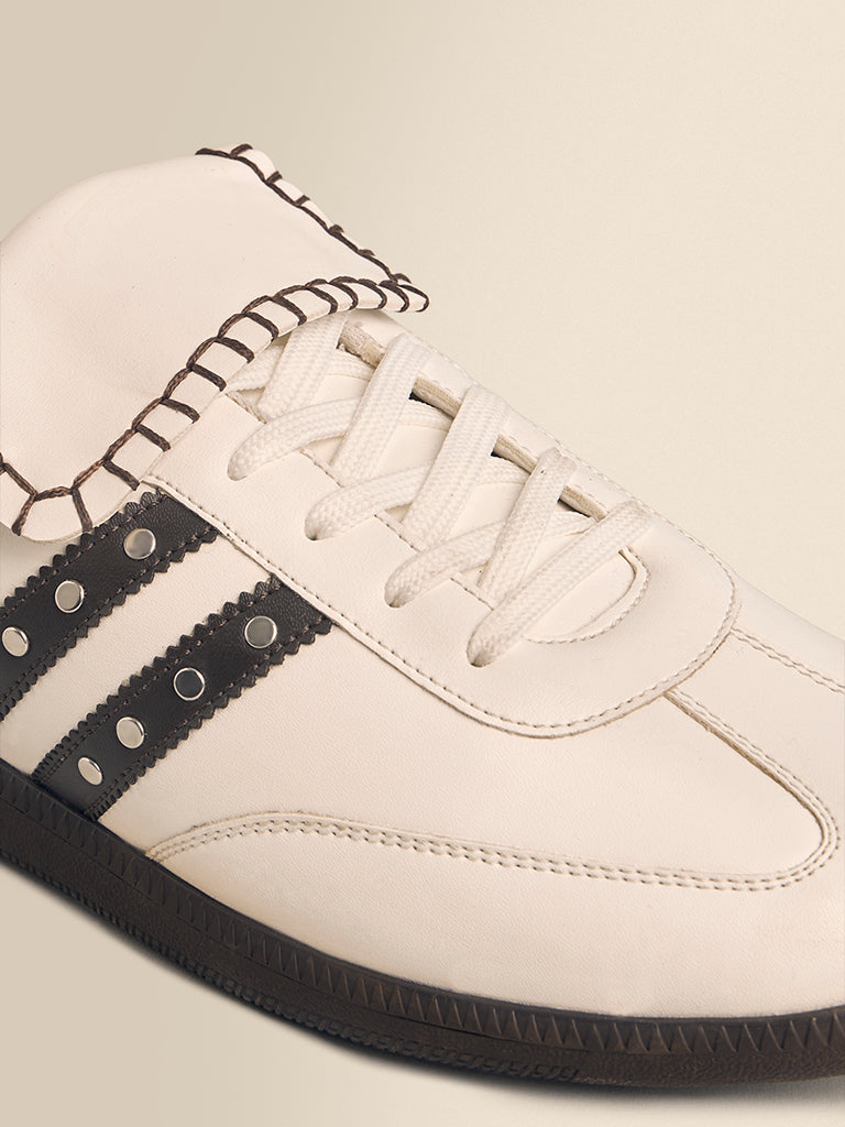 Stripe Detailed Sneakers