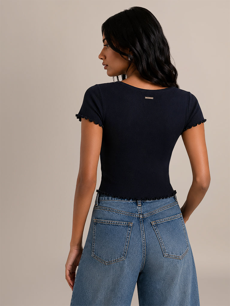 Regular-Fit Solid Top