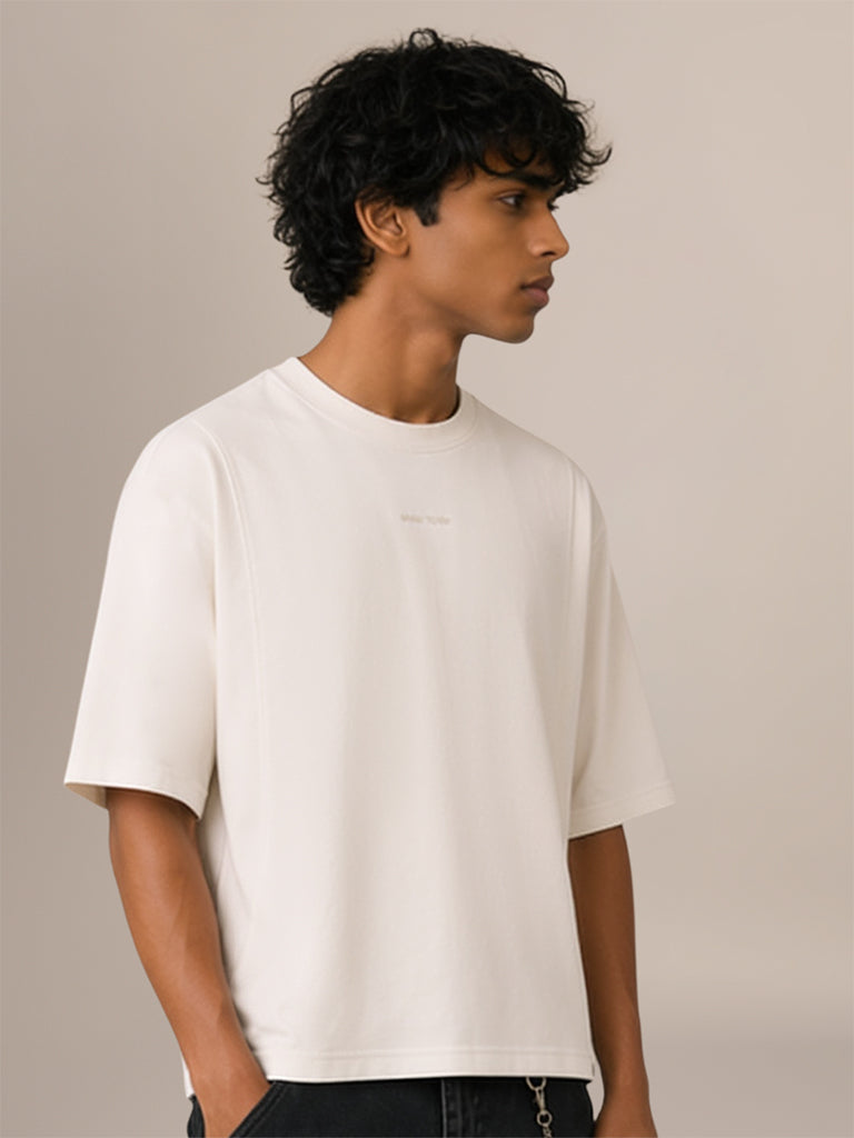Boxy-Fit T-Shirt