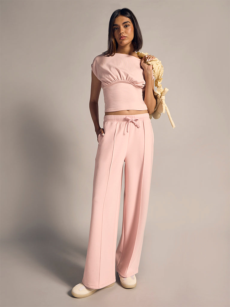 Wide-Leg Pants