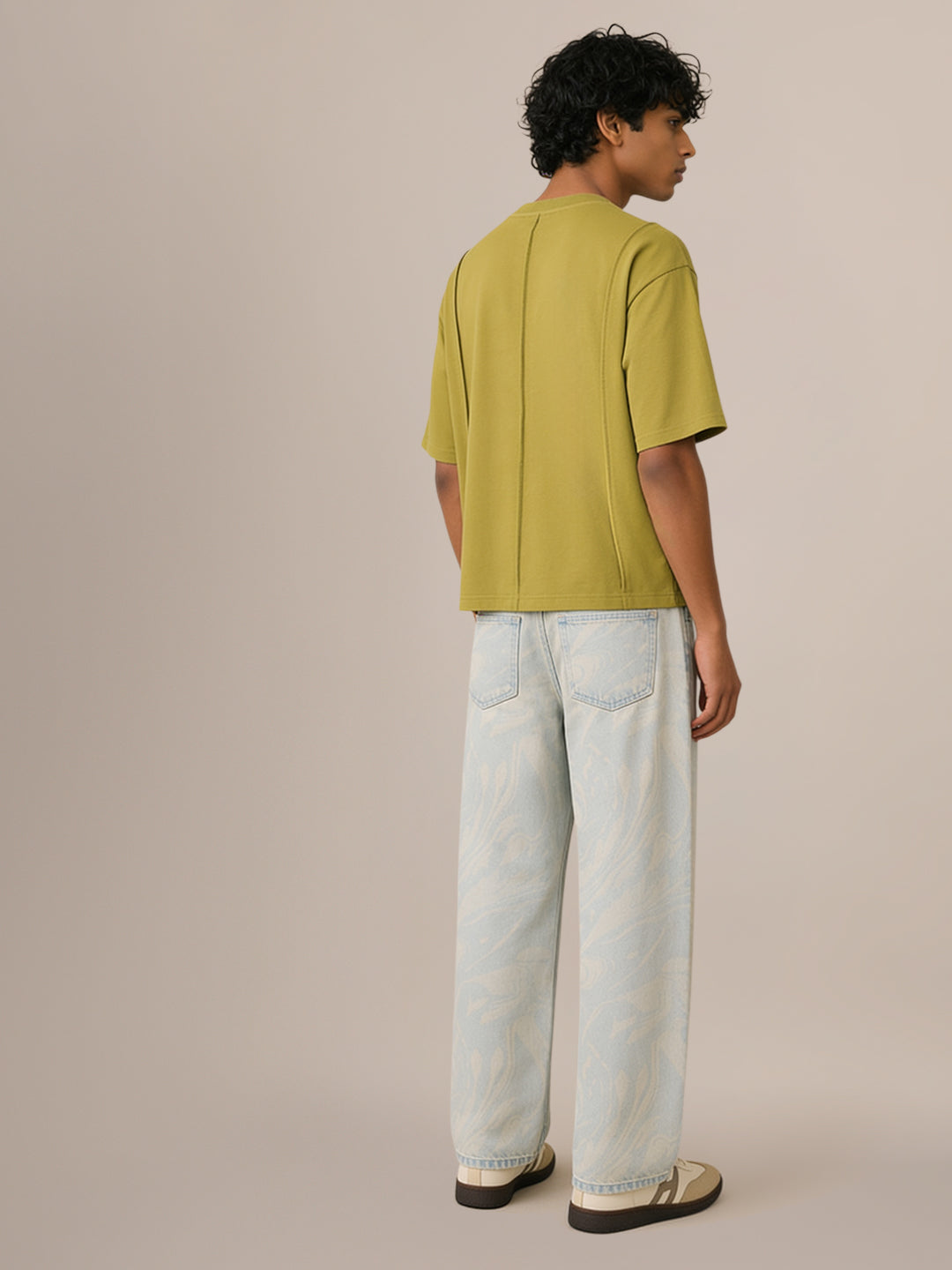 Straight-Fit Jeans