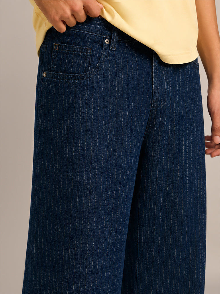 Straight-Fit Jeans
