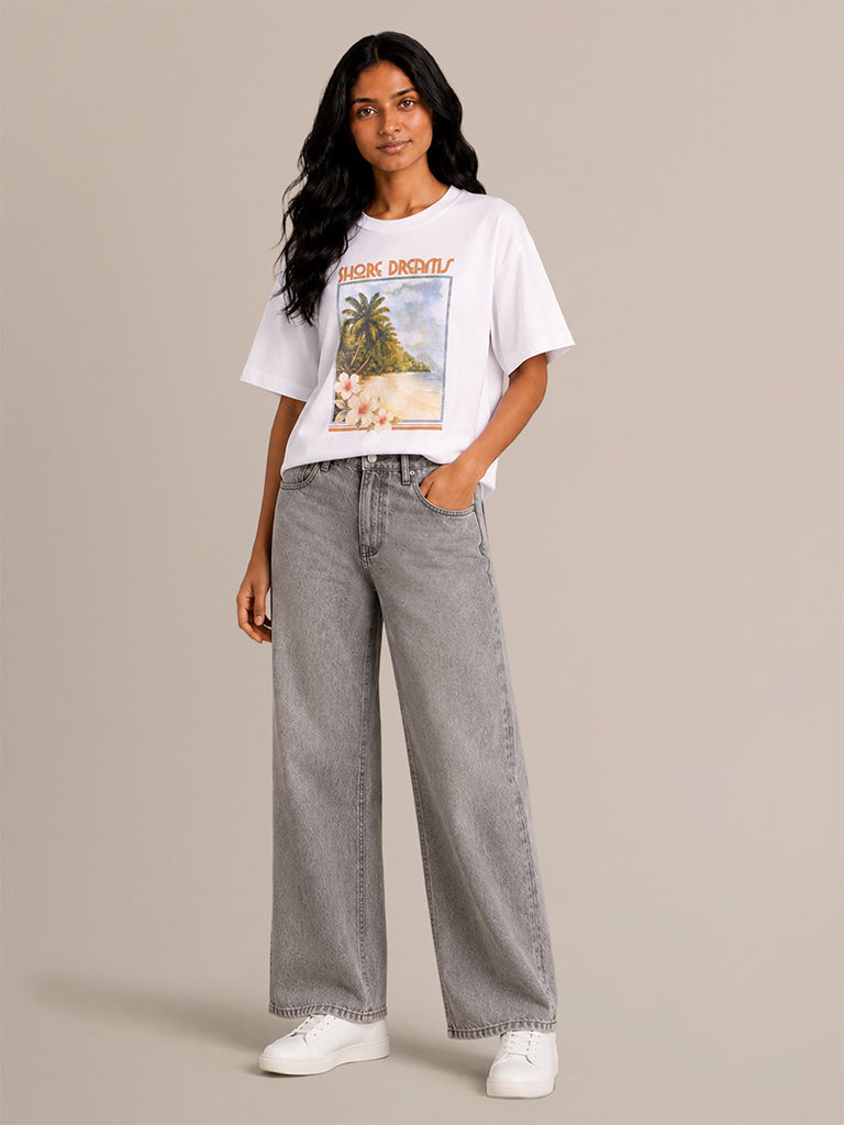 Straight-Leg Jeans