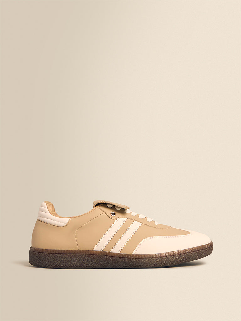 Stripe Detail Sneakers