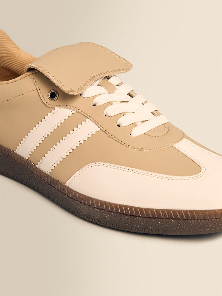 Stripe Detail Sneakers
