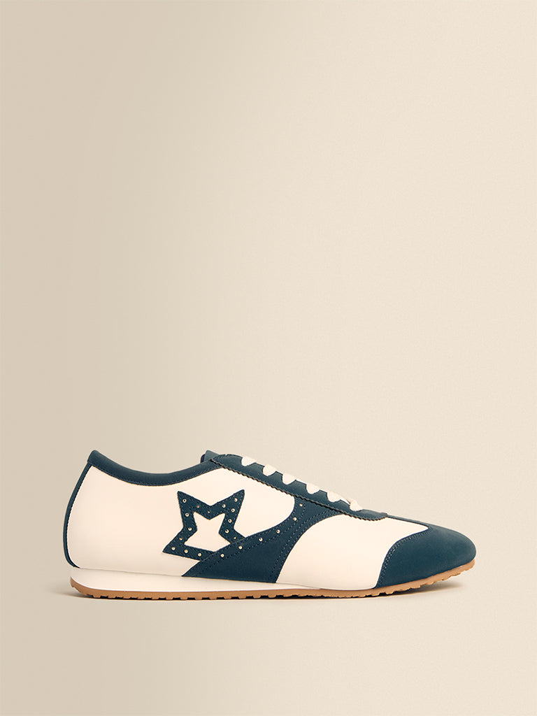 Star Detail Sneakers
