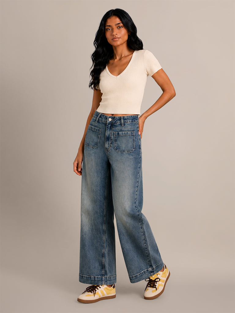 Ribbed-Textured Fitted T-Shirt