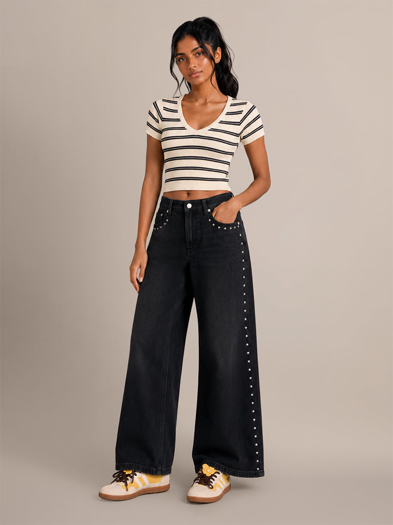 Ribbed Striped Fitted T-Shirt